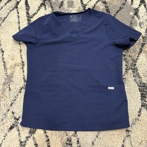 Bundle of 4 figs scrub tops